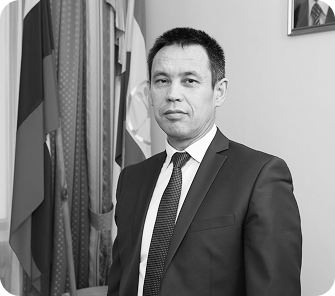 Илдар Хадыев