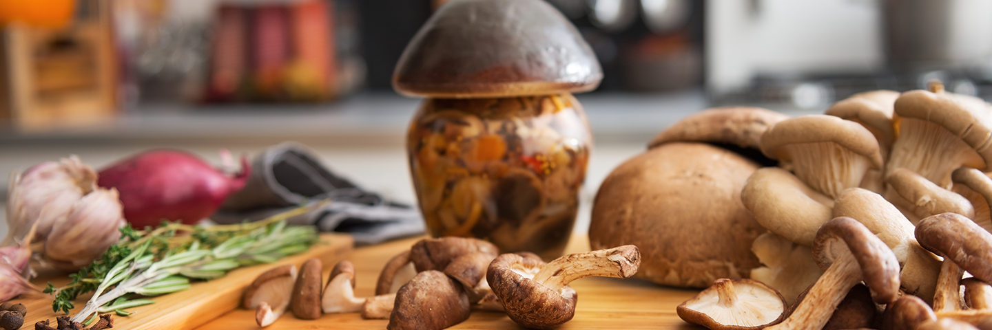 Безопасные рецепты, или как готовить грибы коровники
