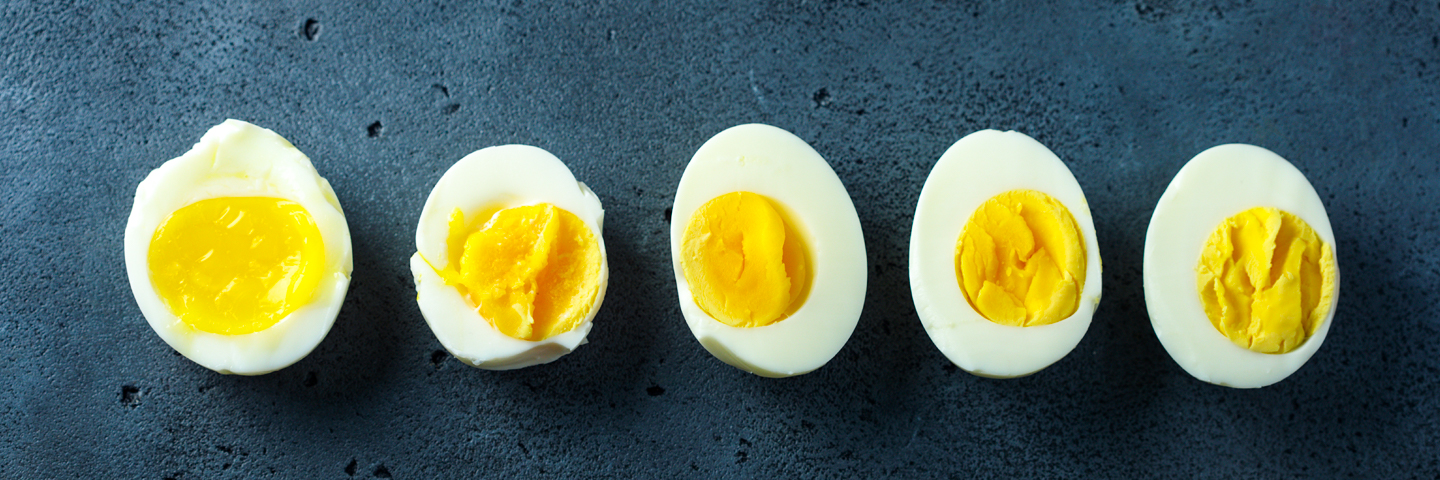 Почему белок в яйце рыхлый: что делать — Русский Завтрак