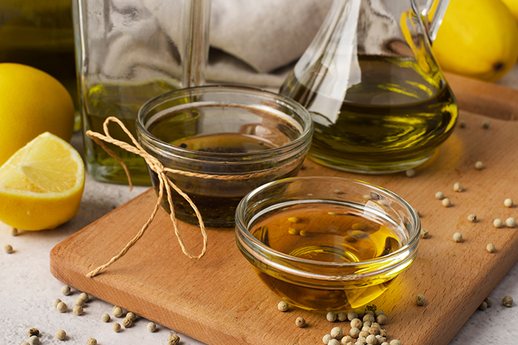 оливковое и подсолнечное масло