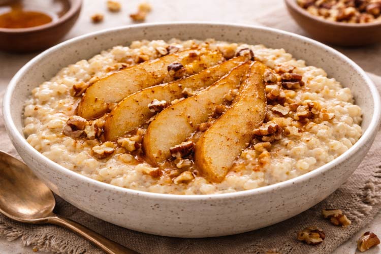 Ячневая каша с грушей.jpg Ячневая каша с грушей.jpg