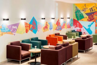 Лаунж бар Cosmos Saint-Petersburg Pulkovskaya Hotel 4* Лаунж бар Cosmos Saint-Petersburg Pulkovskaya Hotel 4*